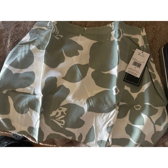 Volcom Women's Coco Ho Wrap Tennis Mini Skirt Size Small - Picture 2 of 3